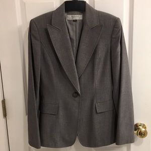 Women’s suit jacket